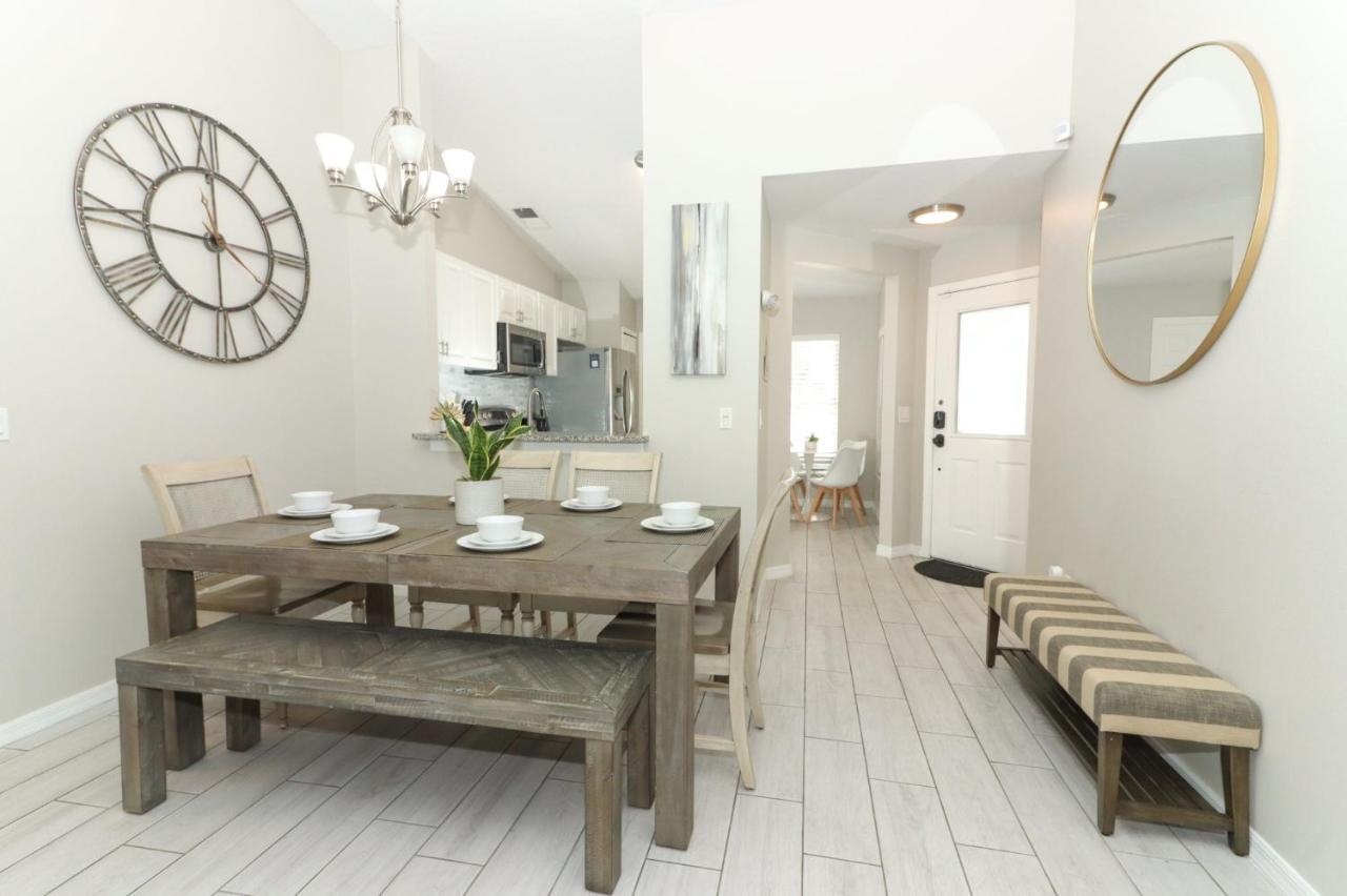 Lilys Stylish Villa Close To Disney Ideal For Long Stays Orlando Buitenkant foto