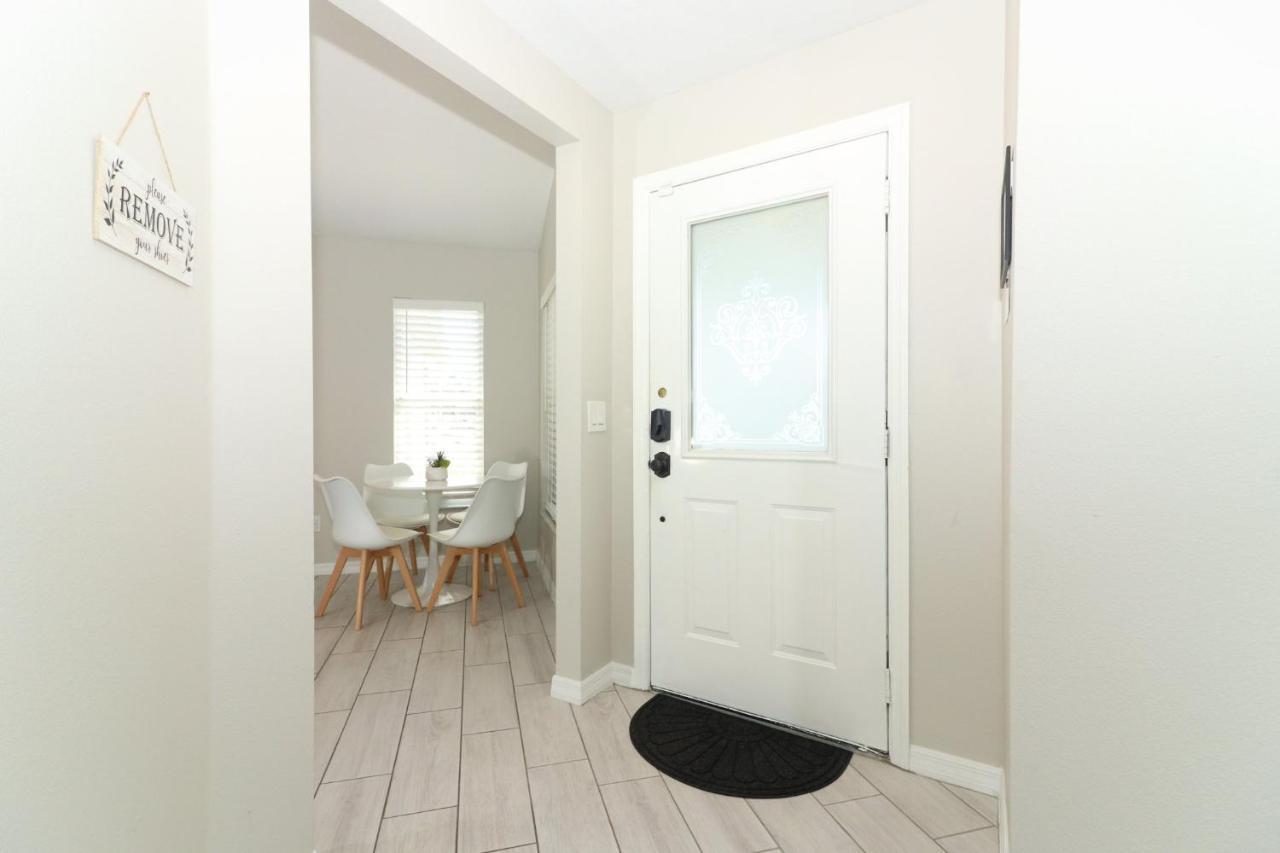 Lilys Stylish Villa Close To Disney Ideal For Long Stays Orlando Buitenkant foto
