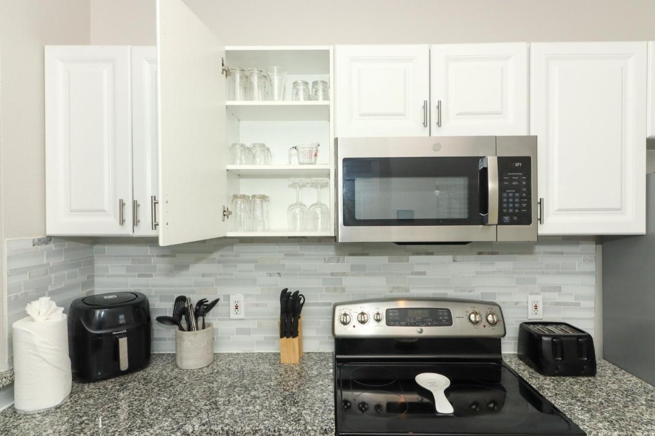 Lilys Stylish Villa Close To Disney Ideal For Long Stays Orlando Buitenkant foto